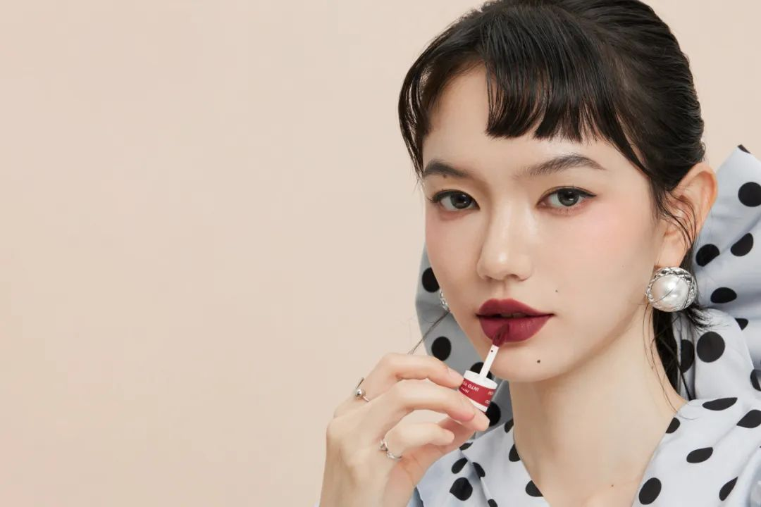 Experience the power of INTO YOU: the Trailblazing Chinese Cosmetics Brand that has Taken the Lip Makeup Market by Storm.